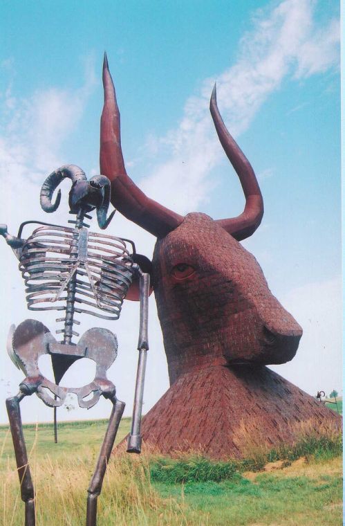 32704149_d1f6fc76a9_b (1)