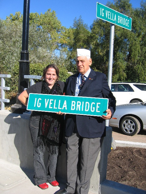 5829427670_c1842cb1ab_z