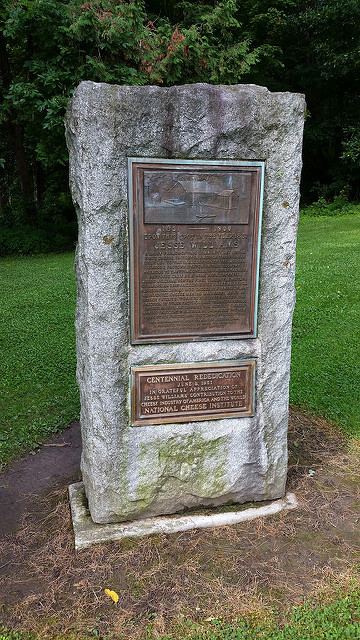 15851846958_2217f5e634_z