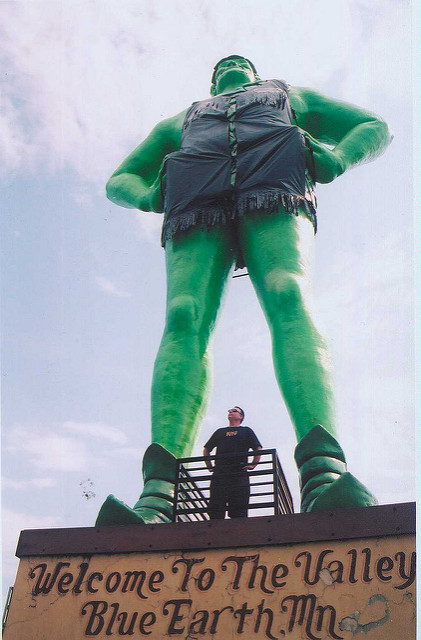 32732608_097f0aa25b_z (1)